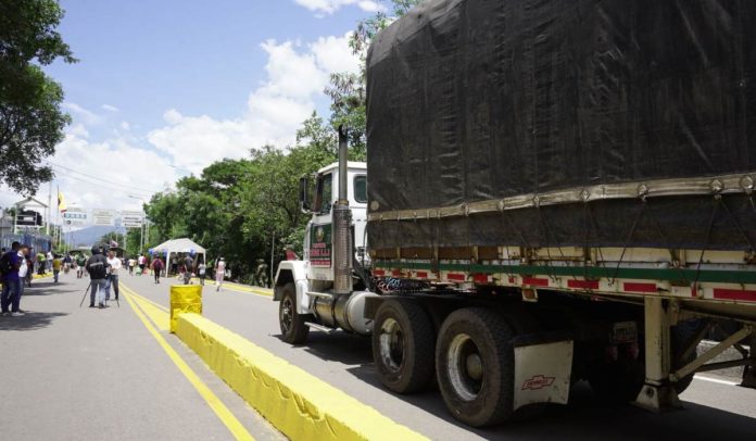 Bloqueos en carreteras de Colombia: más de 7000 horas perdidas