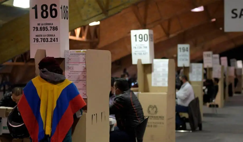 Así están la firmeza de voto y opiniones sobre reforma laboral en Colombia Elecciones Congreso 2026 en Colombia
