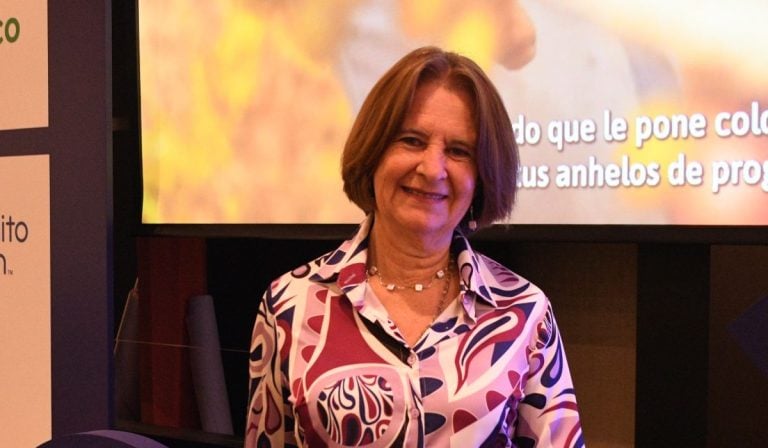 María Hoyos, presidente de Asomicrofinanzas habla sobre el desembolso de los microcréditos en Colombia.