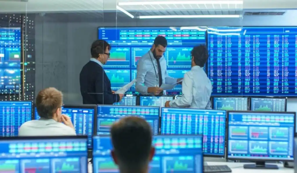 Premercado | Bolsas suben tras decisiones de la Fed; Banco de Inglaterra también mantiene tasas de interés Bolsas mundiales