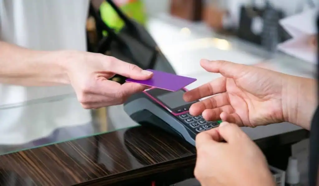 Usuarios de bancos y otras entidades podrán evitar llamadas frecuentes: Así puede registrar su número Cobros bancarios