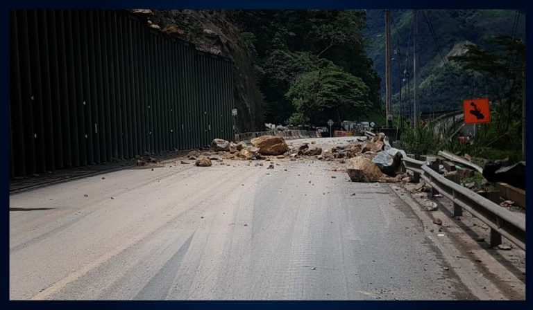 Así está la vía al Llano para particulares y transporte de carga