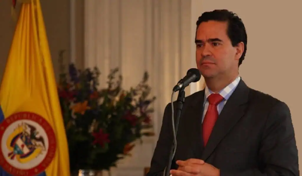Frank Pearl sería el nuevo presidente de Asociación Colombiana del Petróleo (ACP) Colombia tiene gas, pero hay que actuar ya para asegurar la autosuficiencia y evitar el déficit: ACP