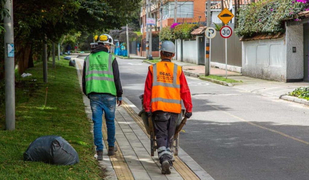 Las obras por valorización en Bogotá tendrían descuentos y devoluciones en casos extremos que no se cumplan las obras. Foto: IDU