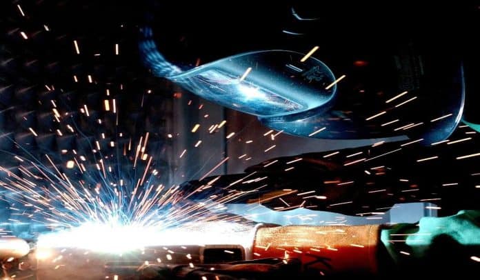 PMI manufacturero PMI Davivienda en Colombia cayó en julio, el deterioro más acelerado en 8 meses