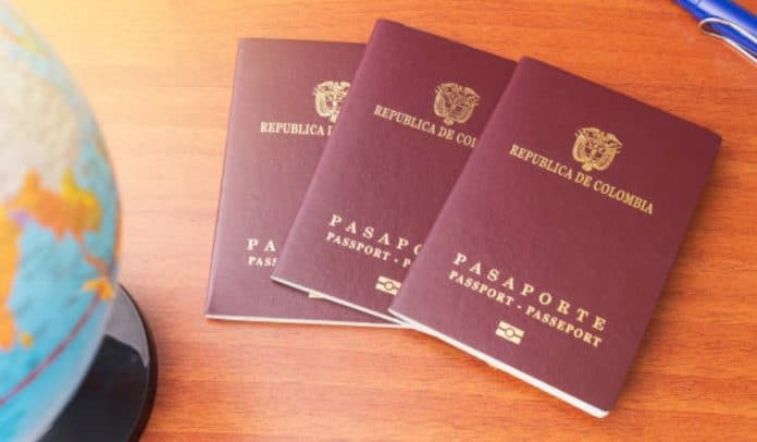 Pasaporte exento en Colombia