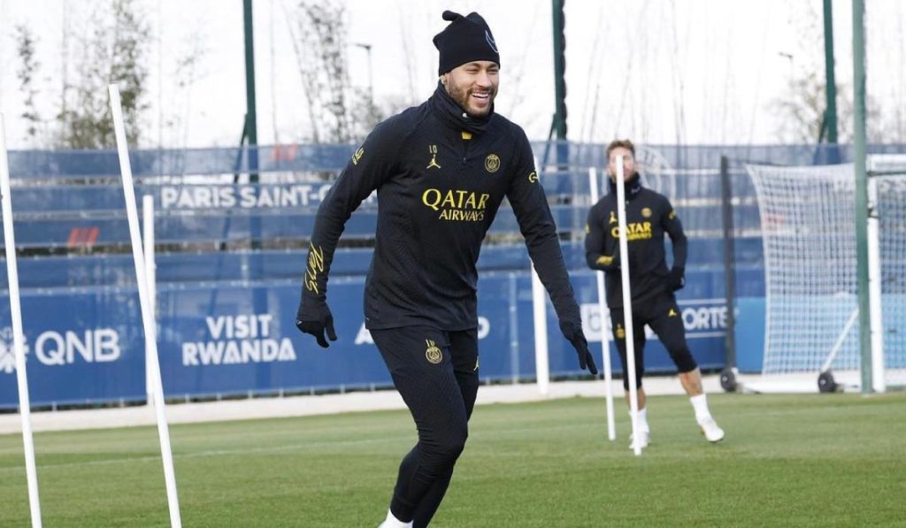Neymar deja PSG para unirse a Al Hilal en Arabia Saudita.