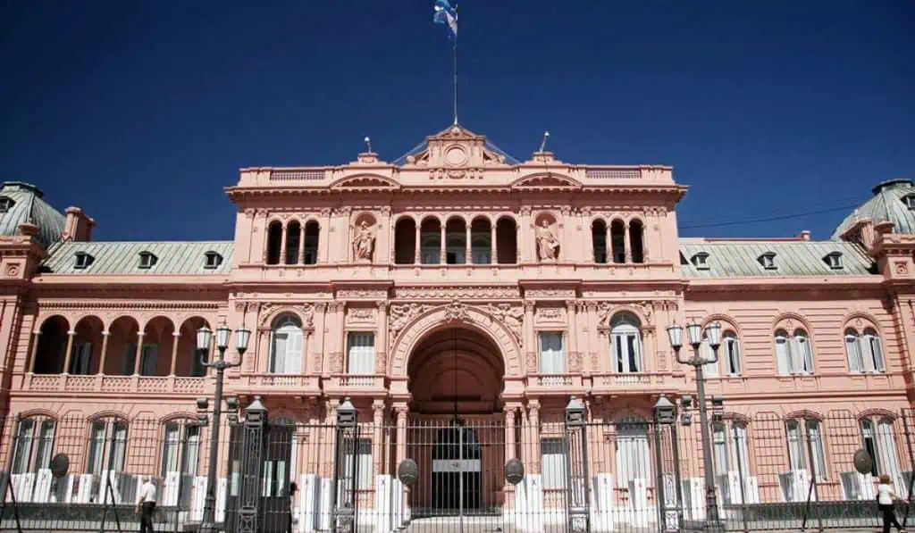 Así luce el panorama político en Argentina para las elecciones presidenciales Casa Rosada en Argentina elecciones argentinas