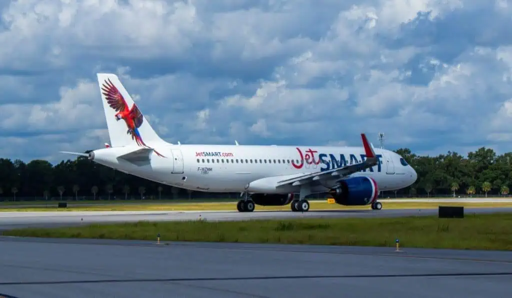 JetSmart aplaza su operación local en Colombia para 2024 JetSmart