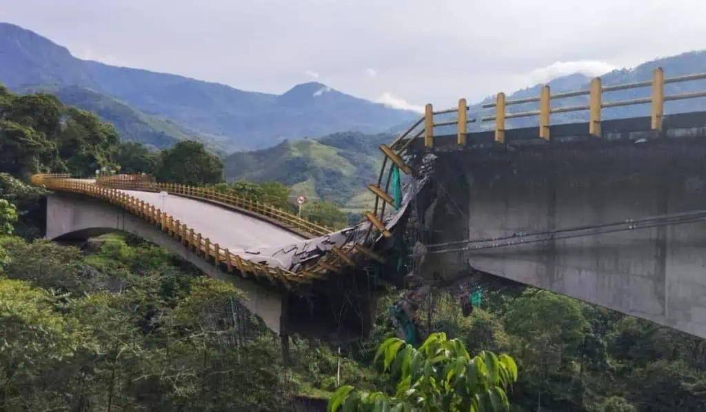 Vía Bogotá Villavicencio: Siga las rutas alternas por cierres y el colapso del puente Vía al Llano puente