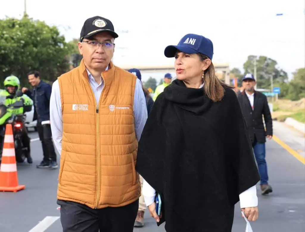 Entregan parte de megaobra de Accesos Norte a Bogotá ANI y MinTransporte
