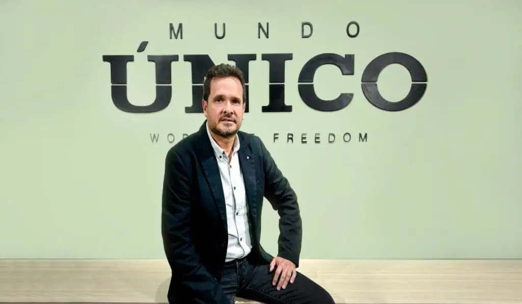 Los planes de Mundo Único para competir dentro y fuera de Colombia en ropa masculina Mundo Único