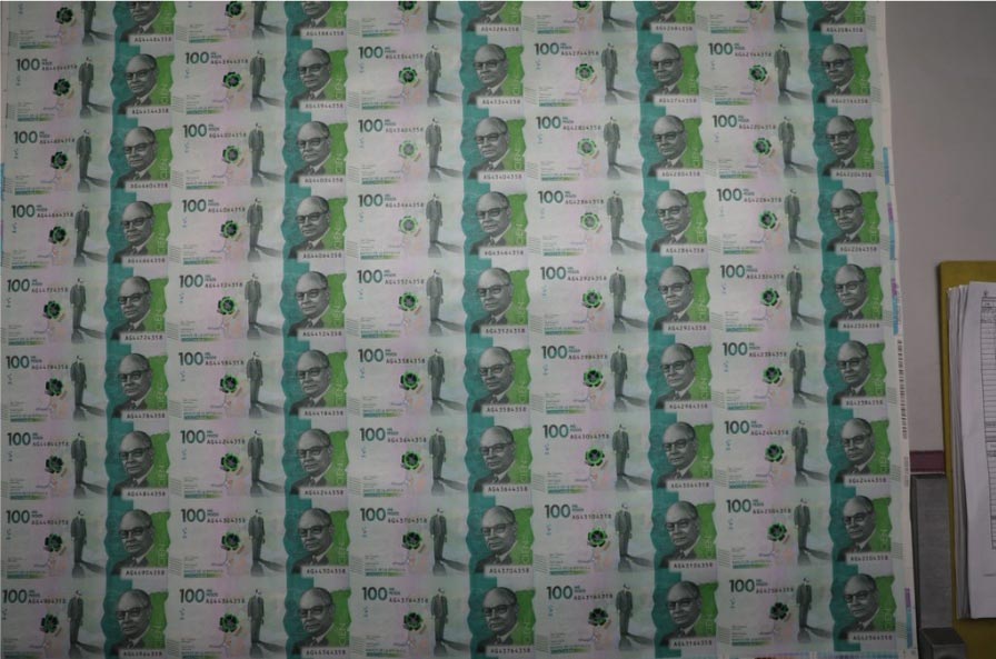 Los billetes deben cumplir con estándares de calidad.
