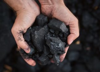 Nueva reforma tributaria del Gobierno Petro: Habría más impuestos al carbón en Colombia