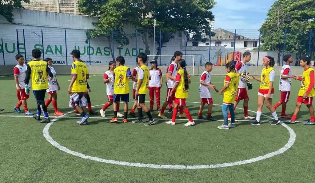 Claro promueve fibra óptica en Antioquia; avanza Copa Claro en todo el país Copa Claro por Colombia llega a su quinta versión. Foto: Claro Colombia