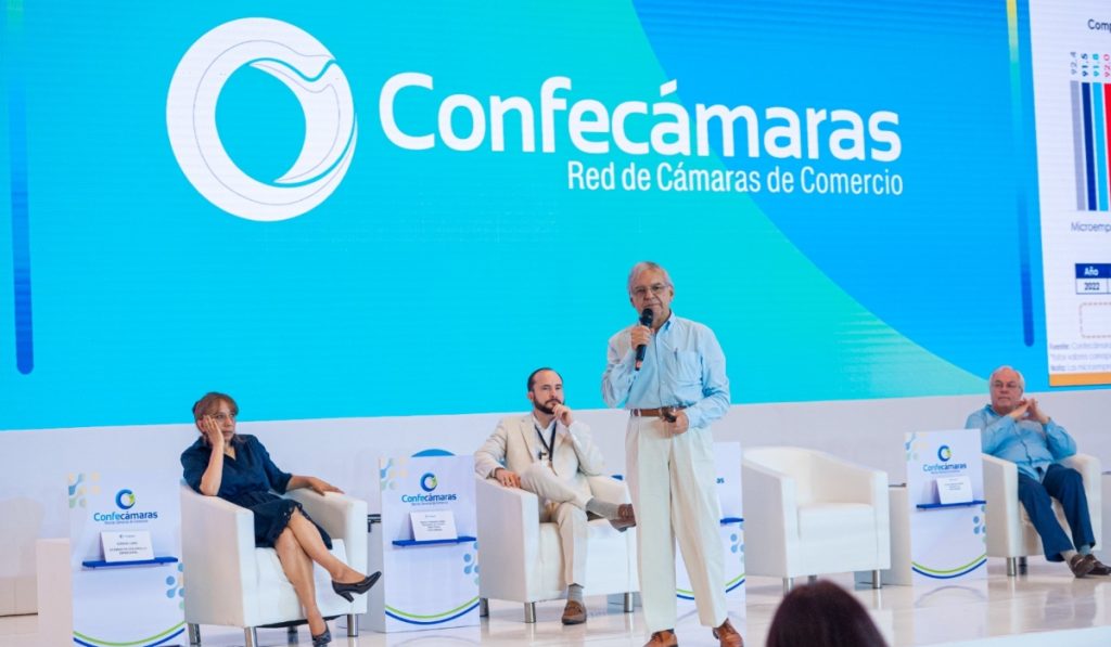 MinHacienda: precio diésel y mensaje a empresarios de transporte