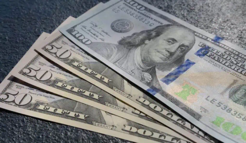 Dólar en Colombia termina al alza, luego tocar nuevo mínimo de 2024 Dólar en Colombia