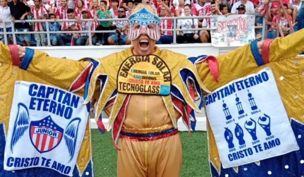 Se lanzará nuevo libro de 'El Cole', el hincha más famoso de la Selección Colombia El 10 de octubre podrá adquirir el libro de El Cole.