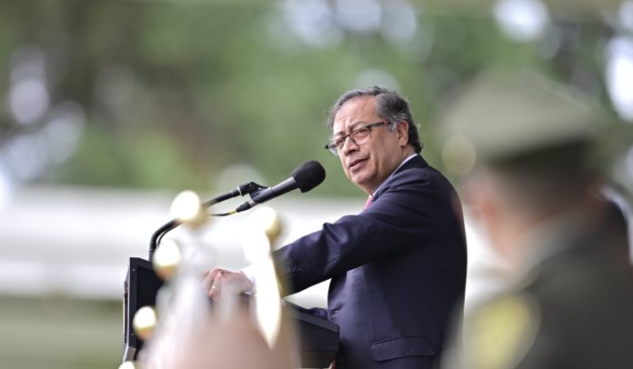 El columnista de The Miami Herald se refirió a las ausencias en la agenda de Gustavo Petro. Foto_ Pr Petro advierte consecuencias en inflación por conflicto en Gaza
