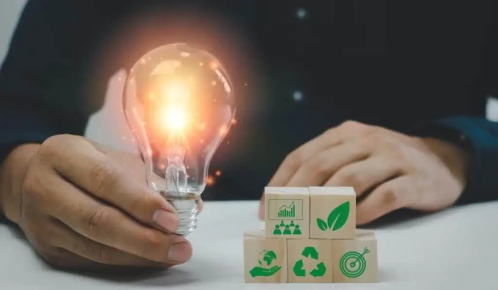 Caribe Eficiente, el plan de transición energética al norte de Colombia La zanahoria y el garrote de la tributaria de Petro para la transición energética