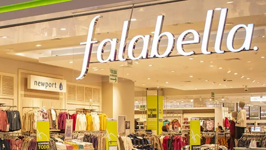 Falabella cierra una de sus tiendas más importantes en Chile Falabella