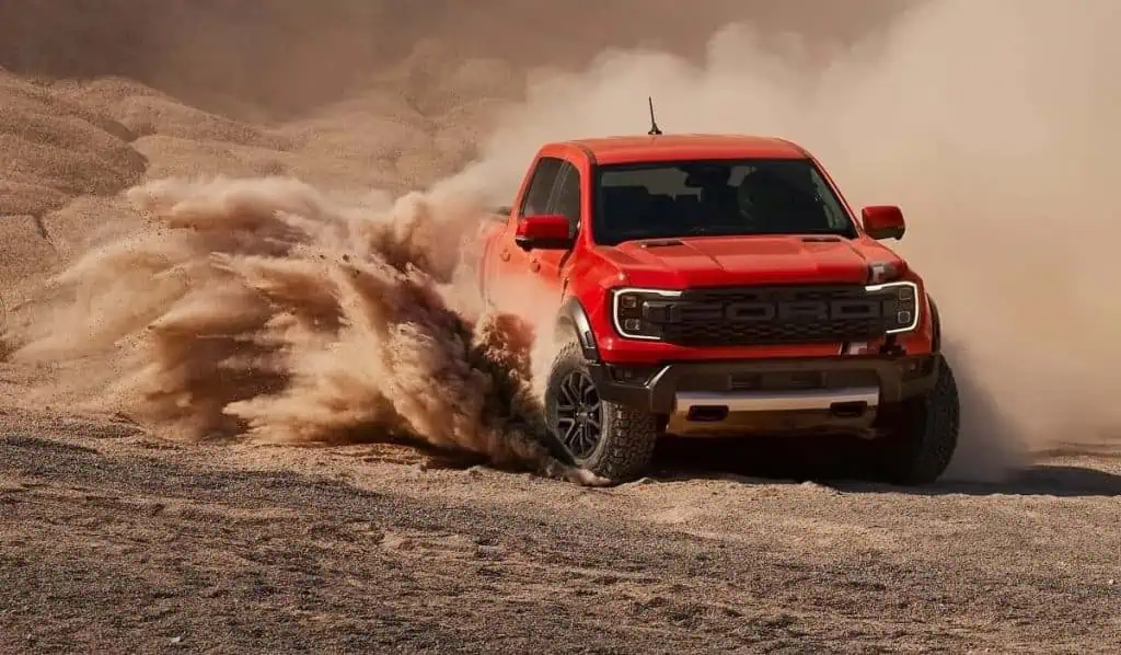 Entrevista | Ford espera aumentar sus ventas hasta un 10 % en Colombia y lanzó pick-up híbrida única en el mercado Ford Ranger
