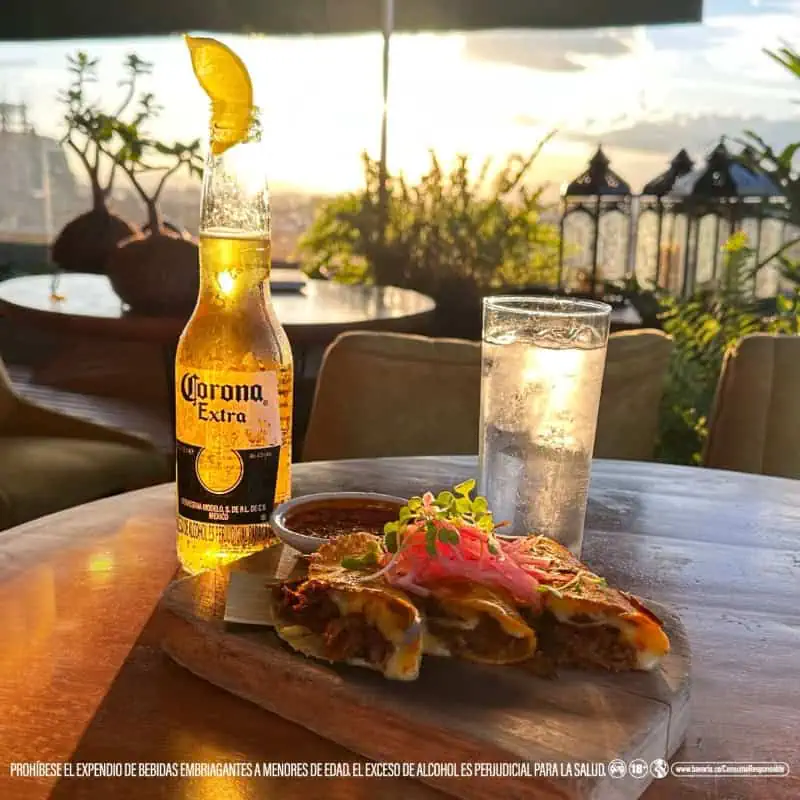 Bavaria presenta 'Momentos más Pro': combos por $25.000 en bares y restaurantes selectos Menú Bavaria