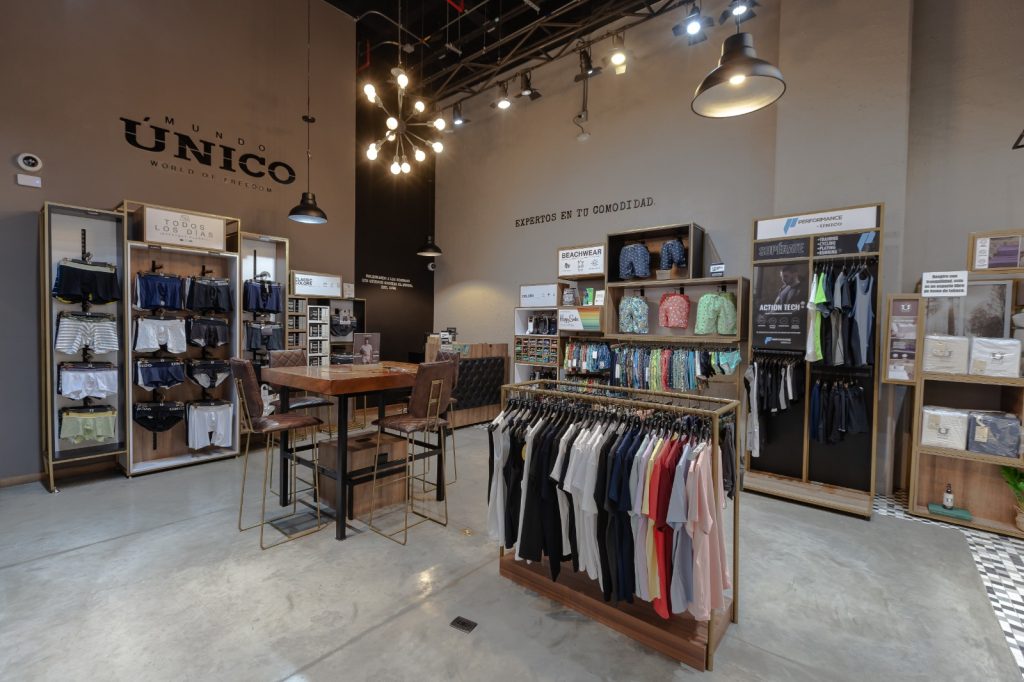 Ropa de Mundo Único