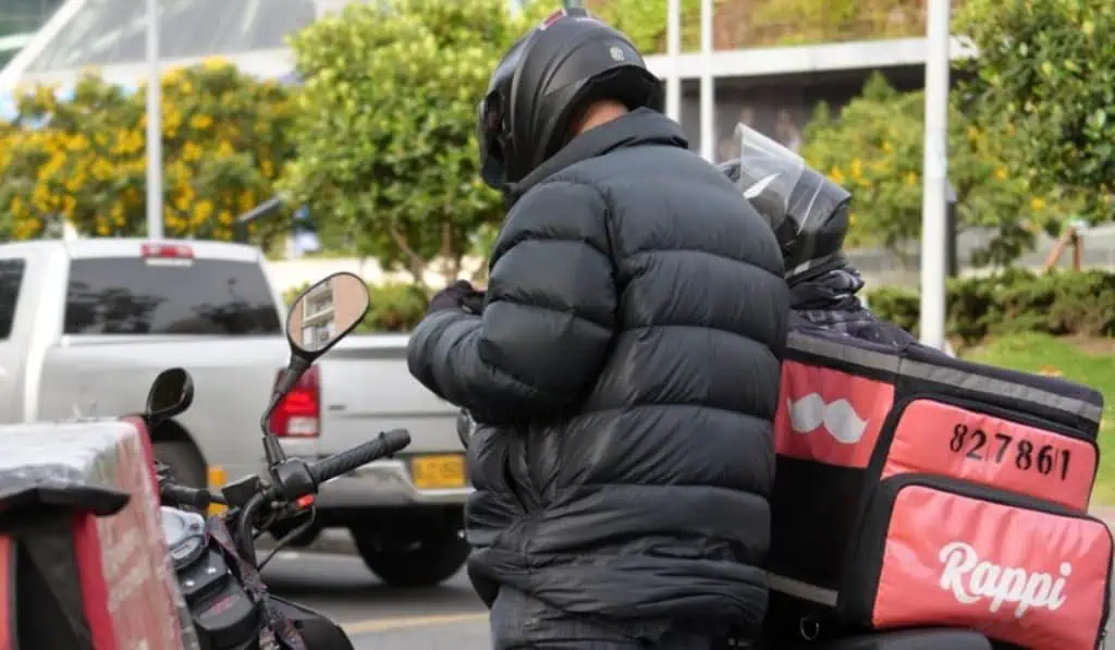 Reforma laboral de Colombia: Así se va a controlar el trabajo en plataformas como Rappi pago de salud y pensión en Colombia