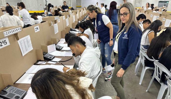 La Registraduría abrió vacantes para trabajar en las elecciones 2023