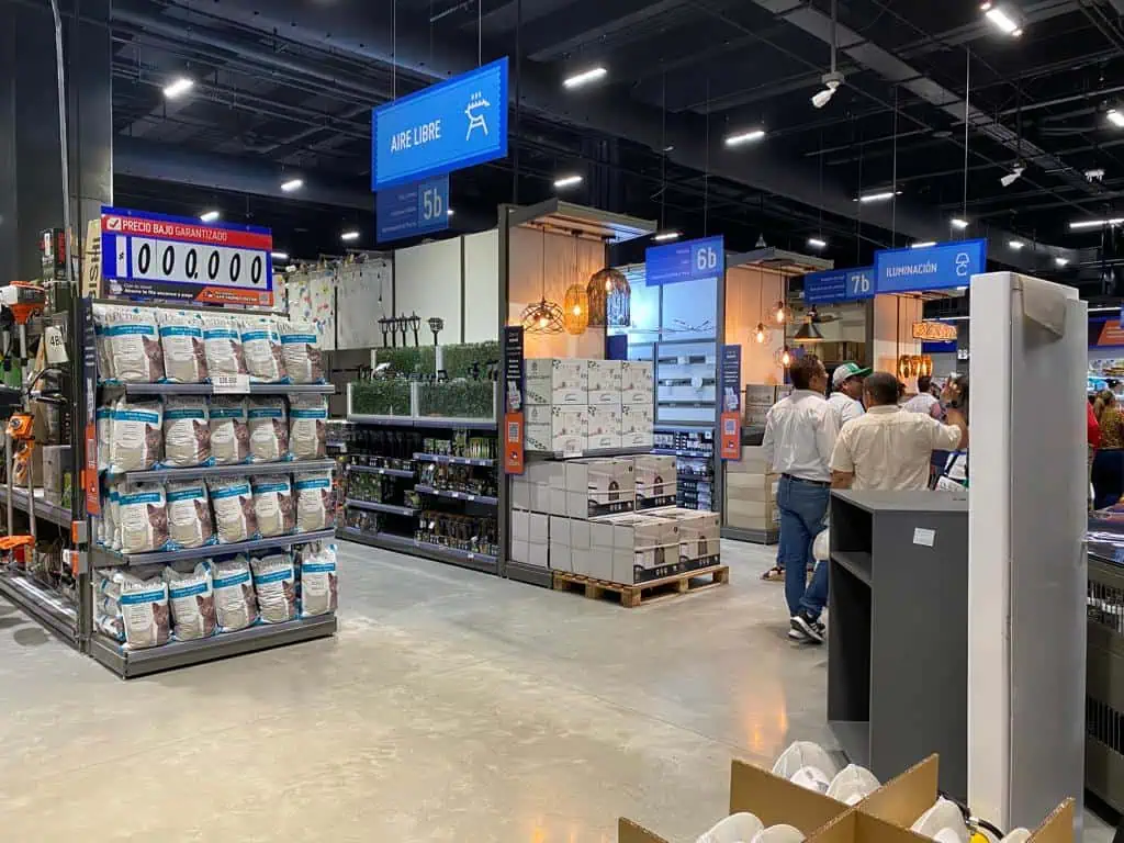‘Compacto’, el nuevo formato de tienda que estrena Homecenter en Sincelejo Tienda de Homecenter en Sincelejo