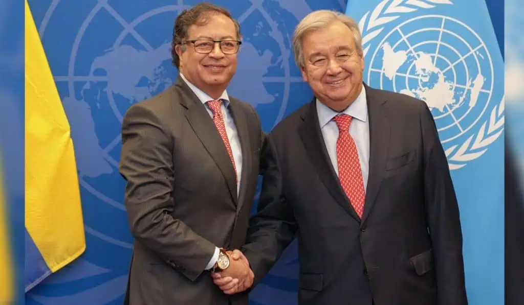 Petro planteó dejar de prohibir coca y canabis para aprovechar sus beneficios Gustavo Petro
