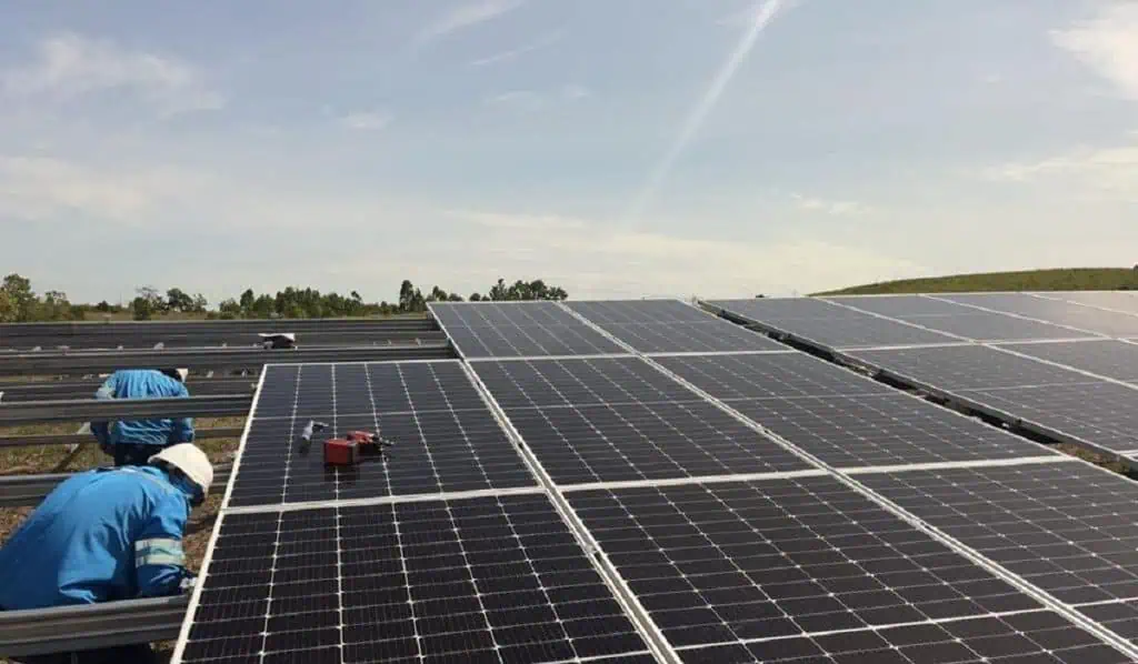 Inició construcción de Ikotia: primer parque solar de Frontera Energy y Enel X ¿Cómo va la masificación de las minigranjas solares en Colombia?
