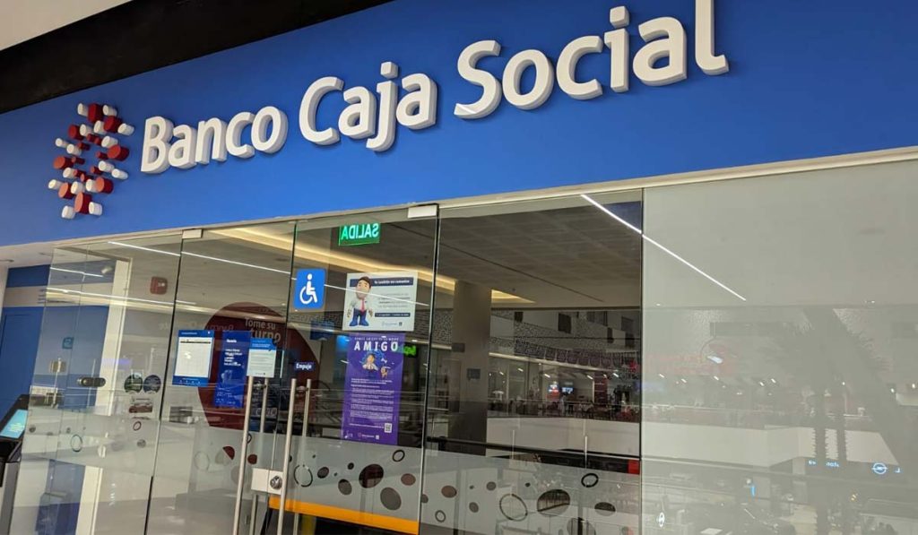 Fachada del Banco Caja Social