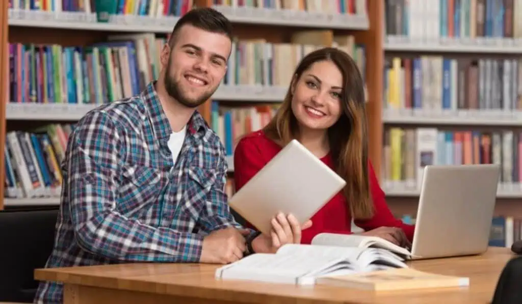 La OEA lanza 1.300 becas para cursar maestrías en España: ¿Quiénes pueden aplicar? OEA becas