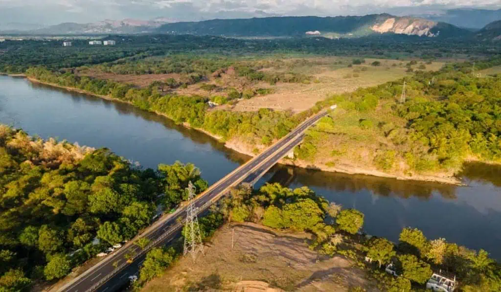 Trancones en la vía Bogotá – Girardot se acabarán en 2025: proyecto entra en la recta final Conozca cómo hallará la vía Bogotá-Girardot este puente.
