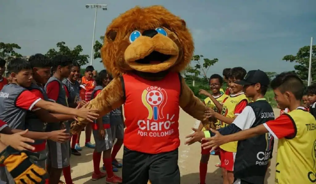 Claro por Colombia, sostenibilidad a través de la tecnología Copa Claro por Colombia, torneo de fútbol. Foto: Claro