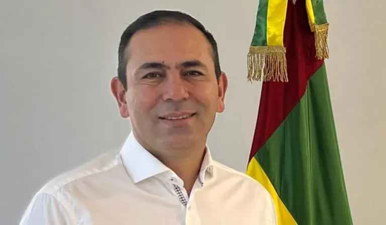 Juvenal Díaz, gobernador de Santander. Imagen: Partido Es Tiempo