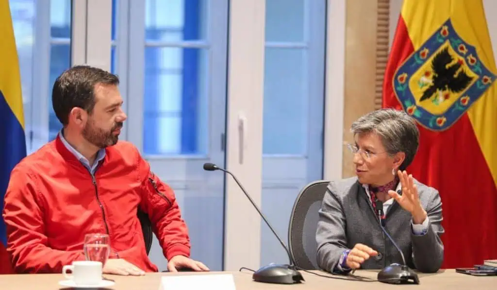 ¿Qué tan apretada está Bogotá en endeudamiento? Galán responde Primera reunión de Carlos Fernando Galán y Claudia López