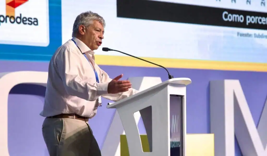 Gobierno Petro abrirá debate para que Colombia se mueva hacia una “Regla Fiscal verde” Director DNP