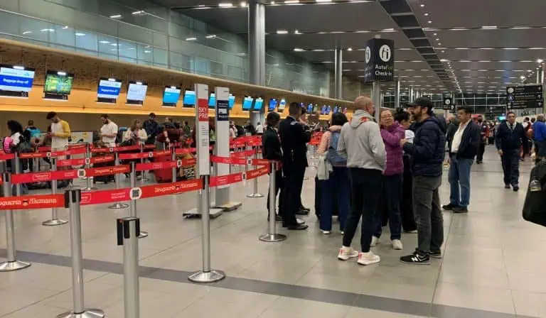 nuevo impuesto a los tiquetes aéreos internacionales