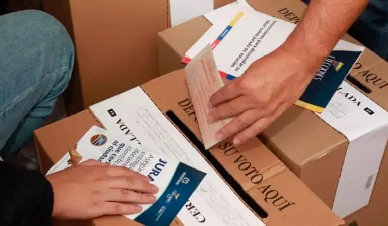 Vicky Dávila y Sergio Fajardo puntean intención de voto para Presidencia de Colombia 2026