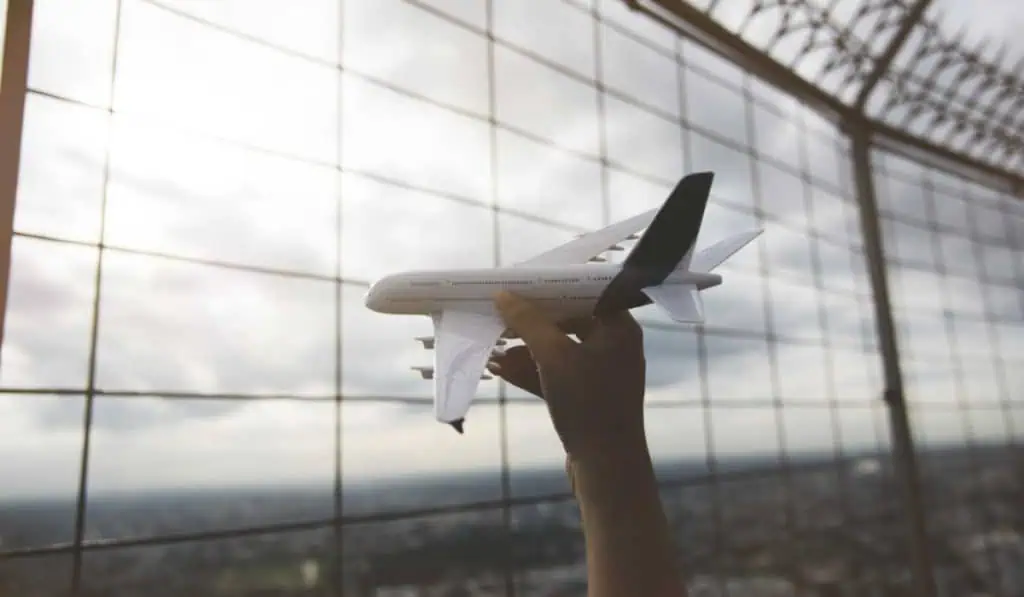 Colombia fabricará por primera vez piezas para aviones Airbus Airbus