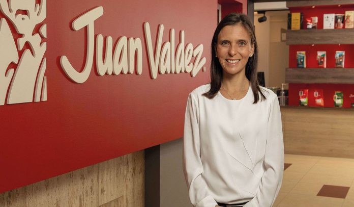 Camila Escobar - Juan Valdez