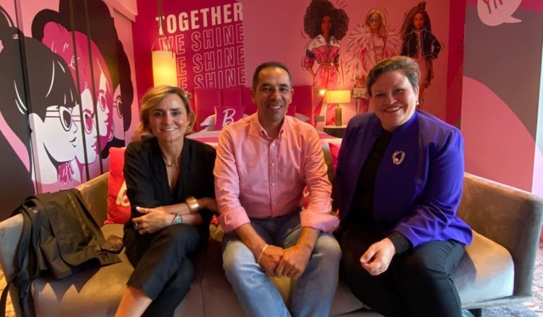 Conversatorio Barbie Room