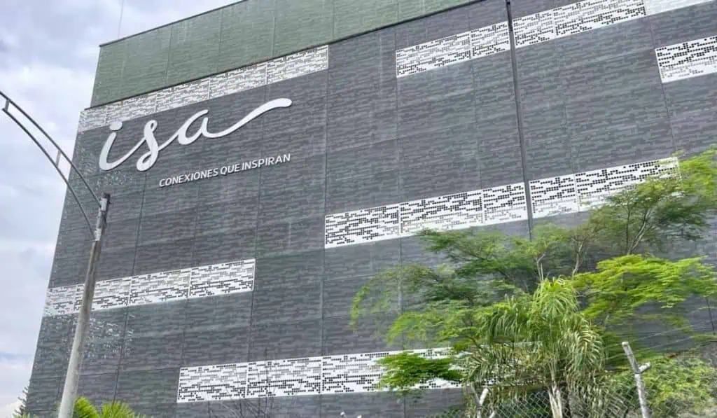 Jorge Carrillo lanza una fuerte defensa para mantener su registro como presidente de ISA ISA