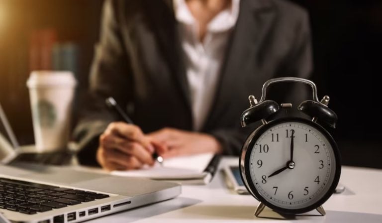 ABC para entender los ajustes en el pago del recargo nocturno en Colombia Reducción de la jornada laboral en Colombi