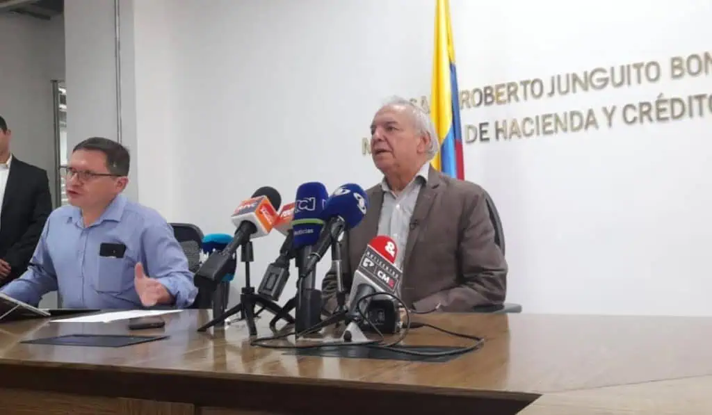 Gobierno Petro deberá devolver ya recaudos por deducibilidad de regalías MinHacienda de Colombia, Ricardo Bonilla.
