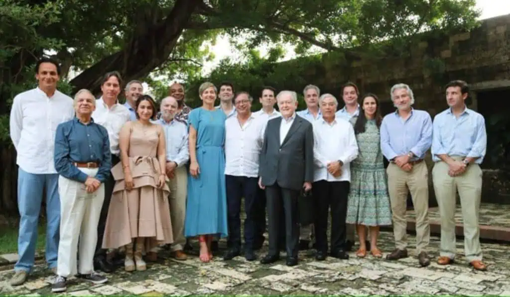 Estos son los acuerdos entre Petro y grandes empresarios de Colombia Petro y grandes empresarios