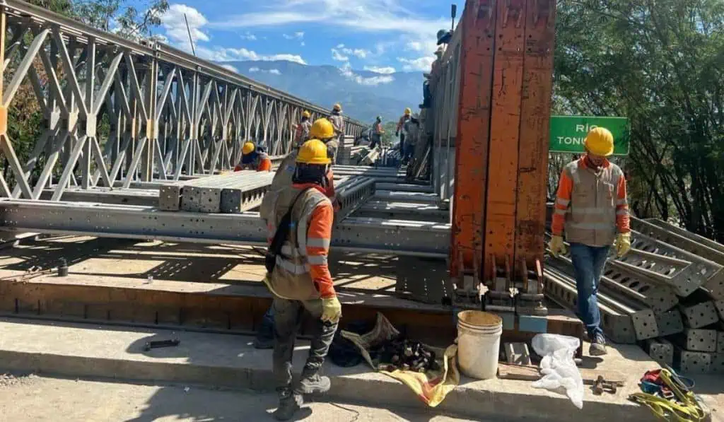 Puente metálico en Santa Fe de Antioquia presentó fallos en su estructura; esto es lo que se sabe Puente metálico